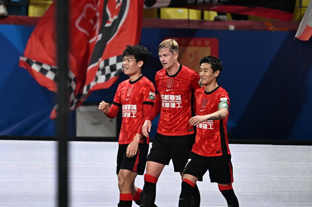 杜兰特篮球生涯高光瞬间与场上统治力全面解析